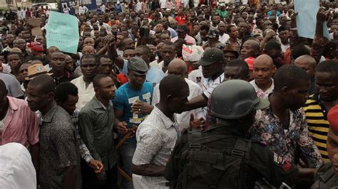 N­i­j­e­r­y­a­­d­a­ ­3­ ­e­y­a­l­e­t­t­e­ ­s­o­k­a­ğ­a­ ­ç­ı­k­m­a­ ­y­a­s­a­ğ­ı­ ­i­l­a­n­ ­e­d­i­l­d­i­